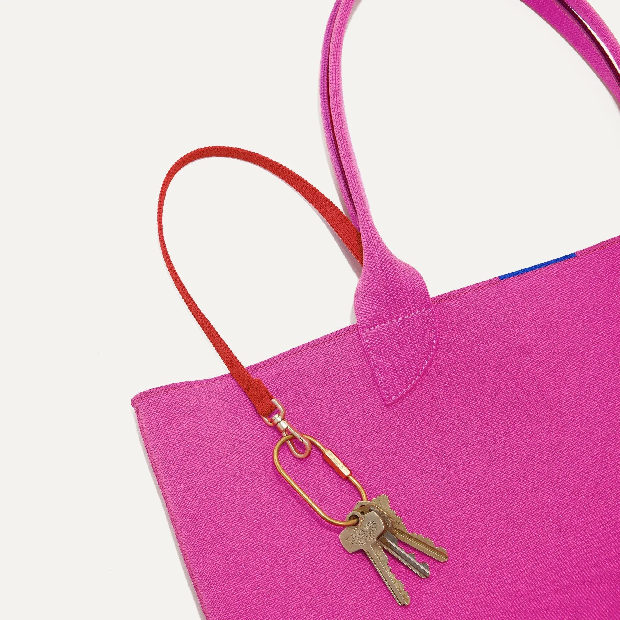 The Lightweight Tote - Dragon Fruit