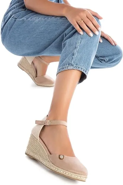 Wedge Espadrilles in Beige by Refresh